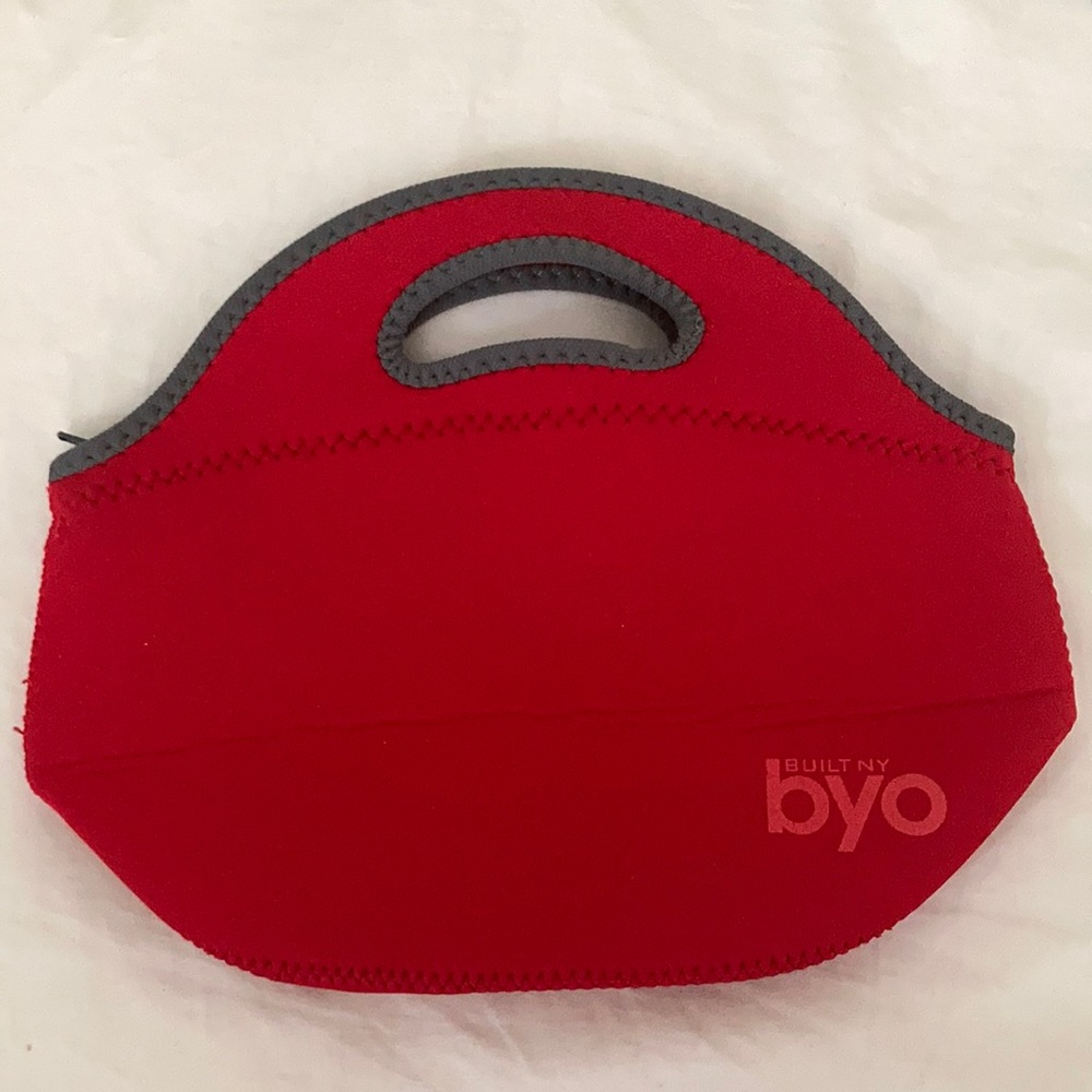 BYO by: NY lunch bag